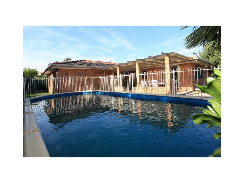 40 Lewis Luxton Avenue, Gordon ACT 2906