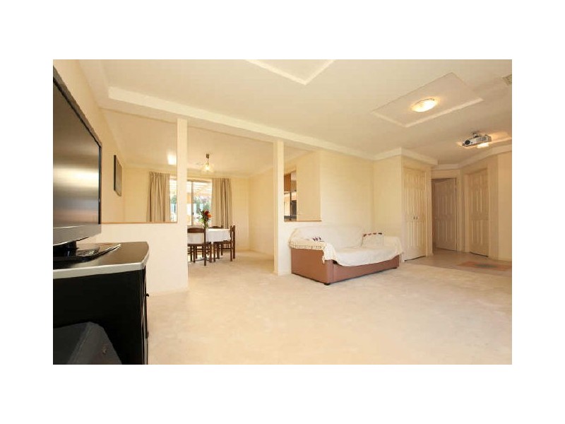 40 Lewis Luxton Avenue, Gordon ACT 2906