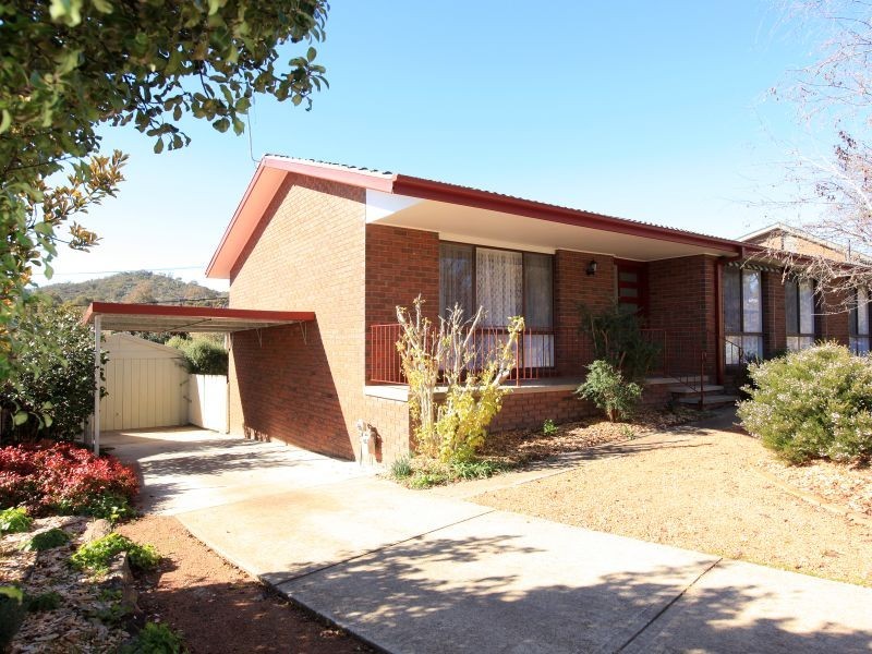 66 Harbison Crescent, Wanniassa ACT 2903