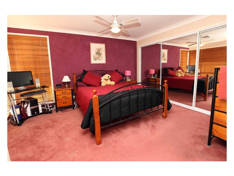 6 Benstead Place, Gordon ACT 2906