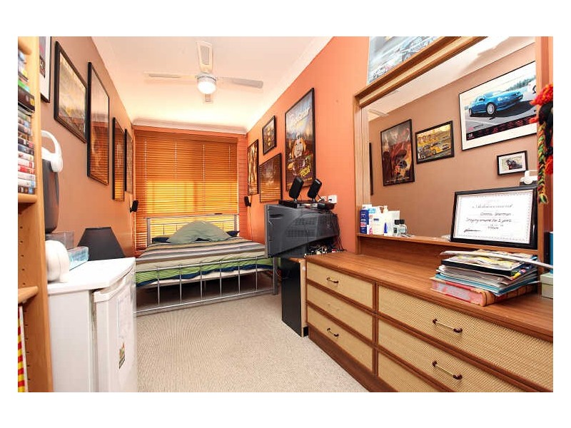 6 Benstead Place, Gordon ACT 2906