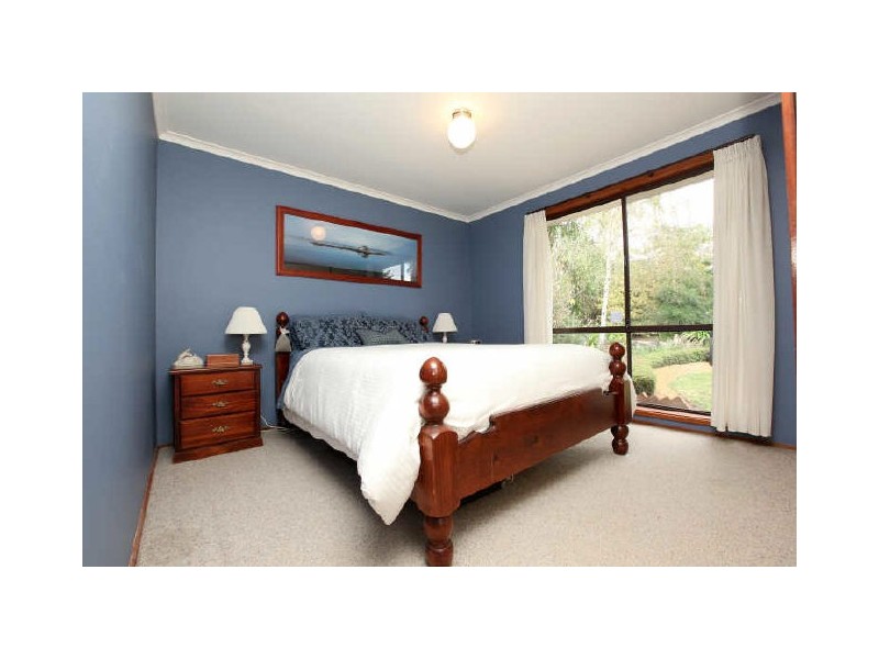 13 Couchman Crescent, Chisholm ACT 2905