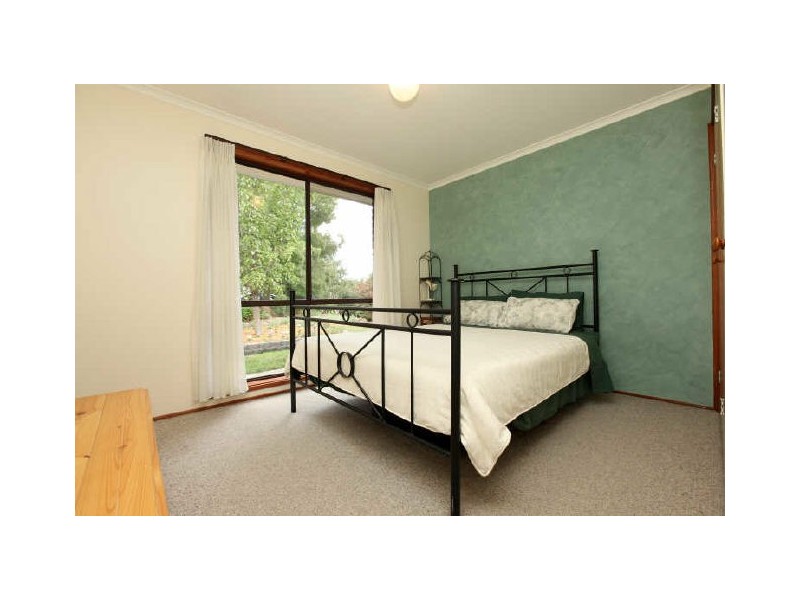 13 Couchman Crescent, Chisholm ACT 2905