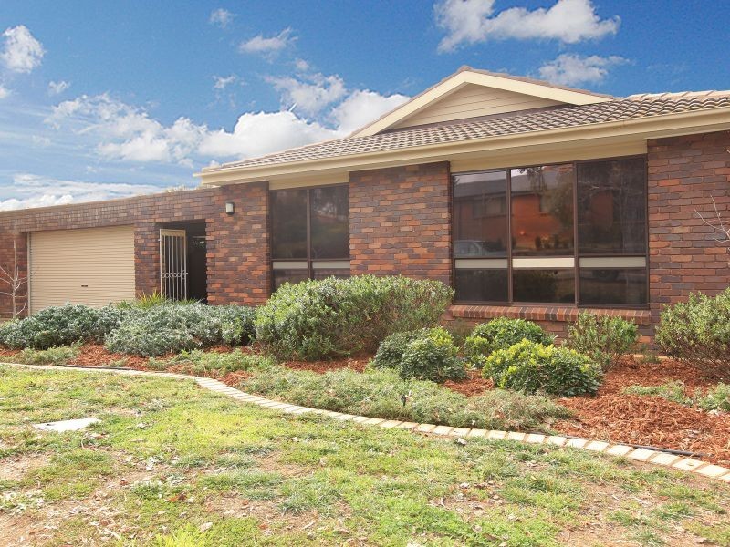 12 Pokana Circuit, Kaleen ACT 2617