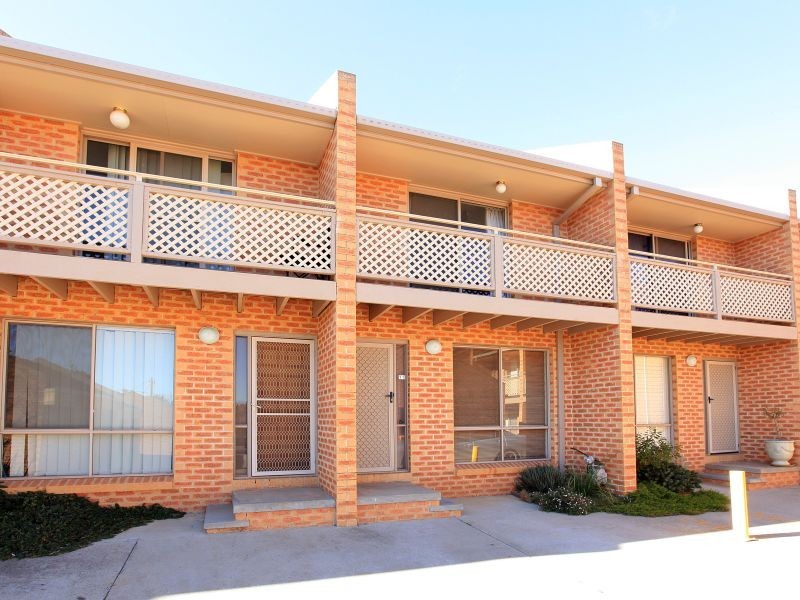11/1a Davison Street, Queanbeyan NSW 2620