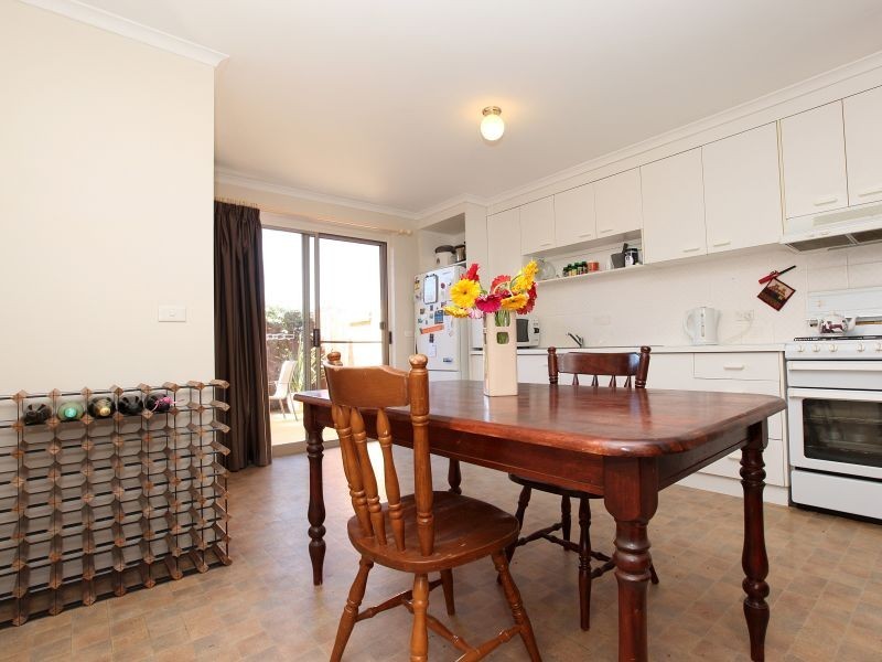 11/1a Davison Street, Queanbeyan NSW 2620