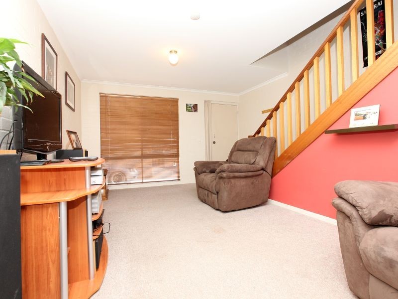 11/1a Davison Street, Queanbeyan NSW 2620