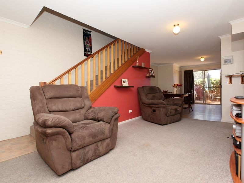 11/1a Davison Street, Queanbeyan NSW 2620