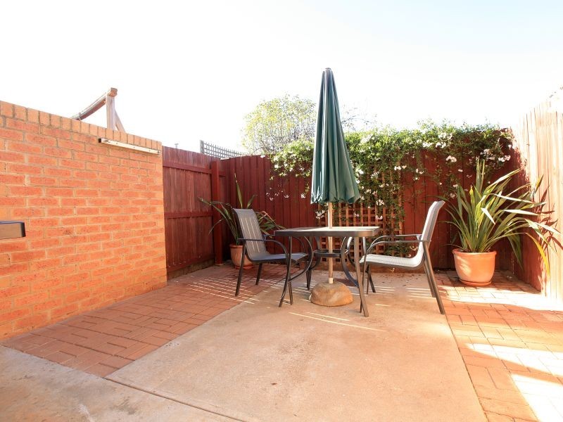 11/1a Davison Street, Queanbeyan NSW 2620