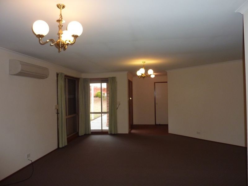 28 Scratchley Place, Monash ACT 2904