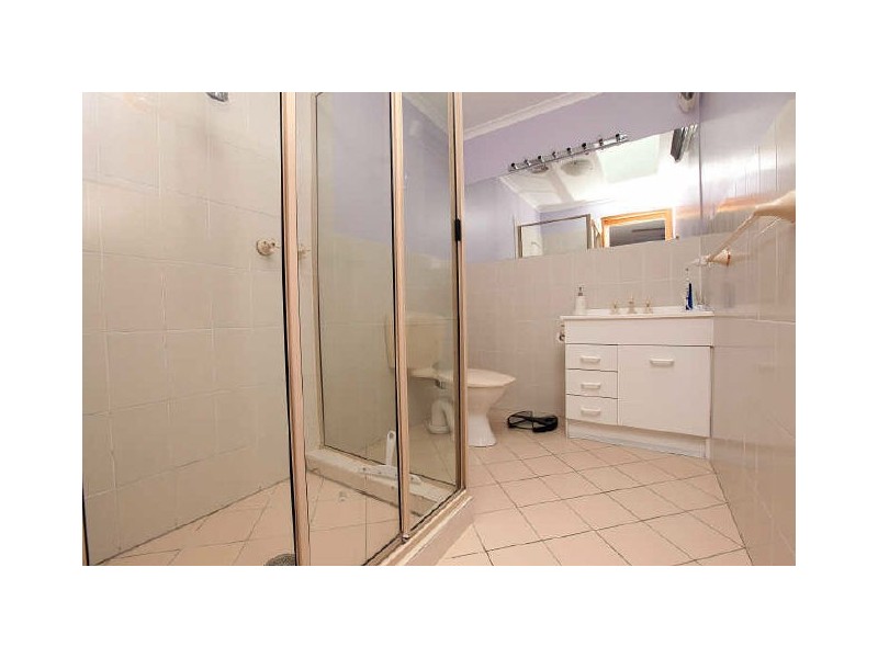 76 De Little Circuit, Greenway ACT 2900