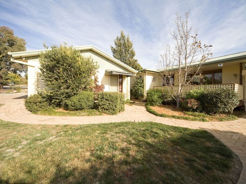 30 Noarlunga Crescent, Bonython ACT 2905