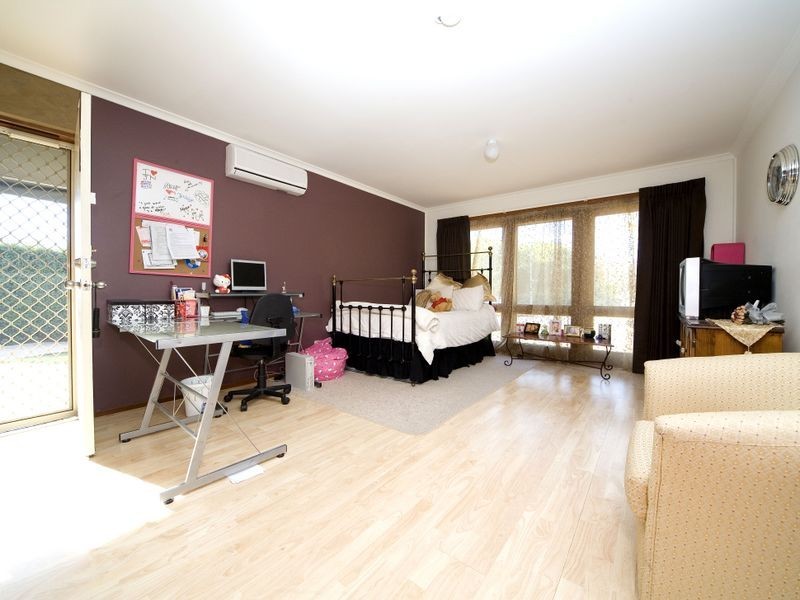 30 Noarlunga Crescent, Bonython ACT 2905