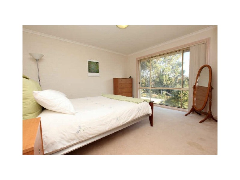 6 Raiwalla Court, Ngunnawal ACT 2913