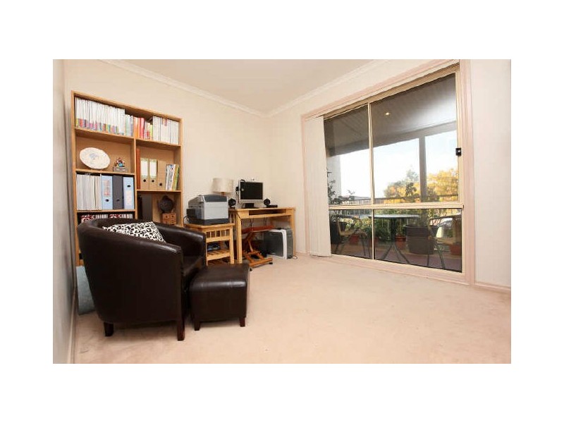 6 Raiwalla Court, Ngunnawal ACT 2913