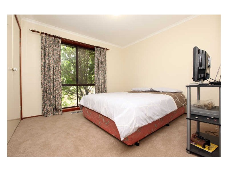 105 Outtrim Avenue, Calwell ACT 2905