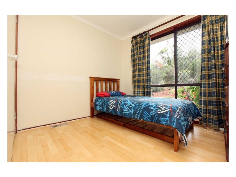 105 Outtrim Avenue, Calwell ACT 2905