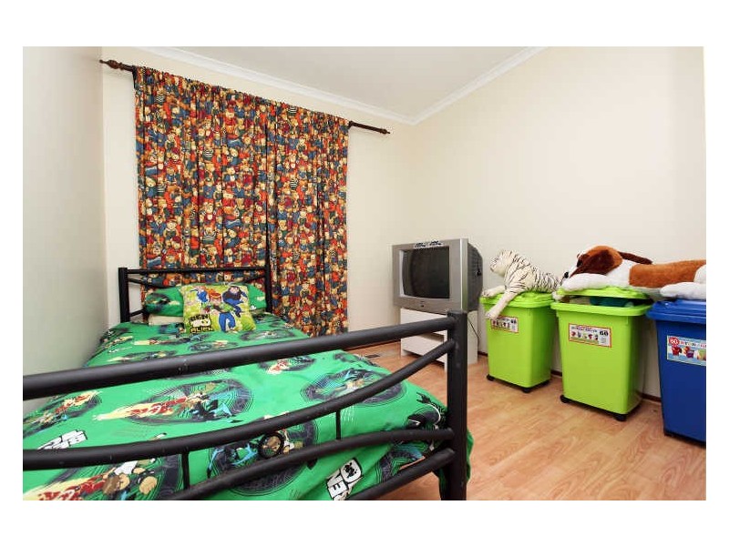 105 Outtrim Avenue, Calwell ACT 2905