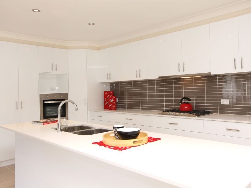 52 Nicklin Crescent, Fadden ACT 2904