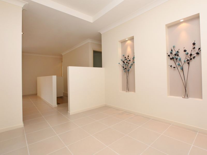 52 Nicklin Crescent, Fadden ACT 2904