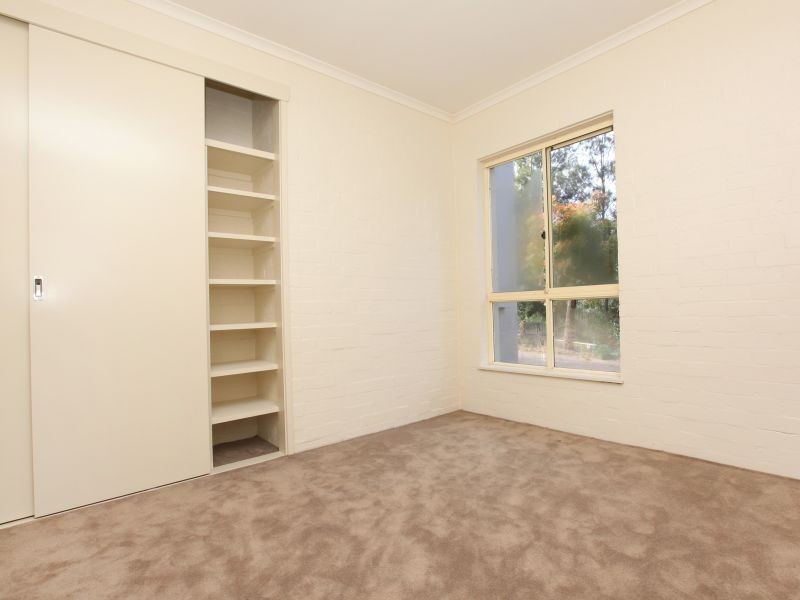 52 Nicklin Crescent, Fadden ACT 2904