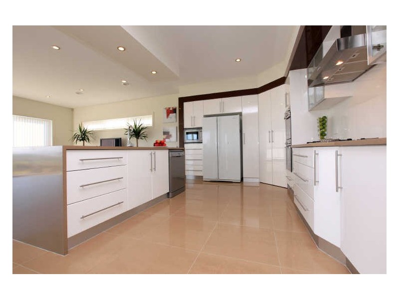 51 Waterfall Drive, Jerrabomberra NSW 2619