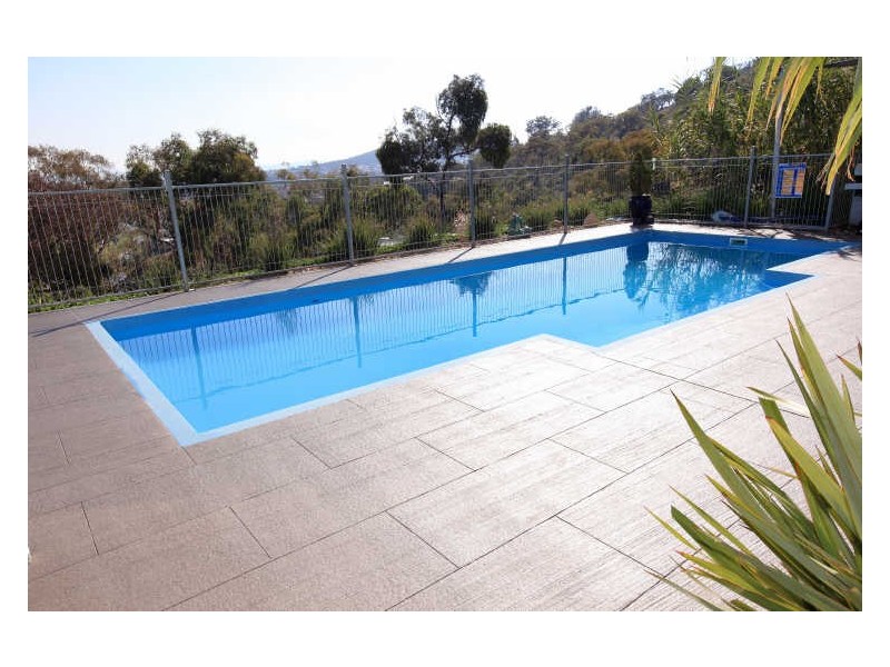 51 Waterfall Drive, Jerrabomberra NSW 2619