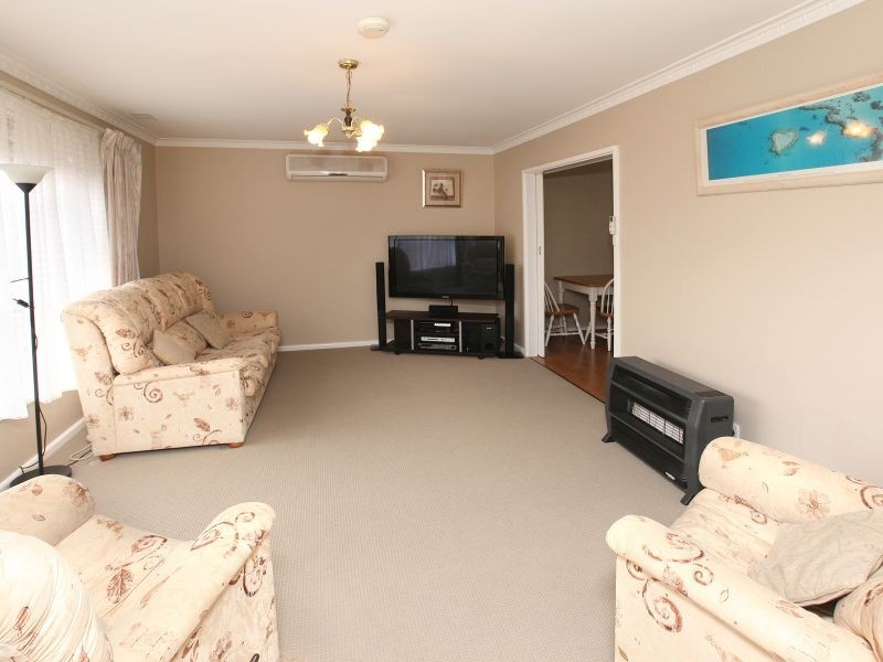 27 Charles Street, Queanbeyan NSW 2620