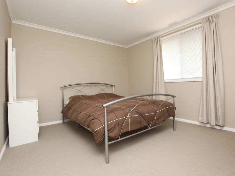 27 Charles Street, Queanbeyan NSW 2620