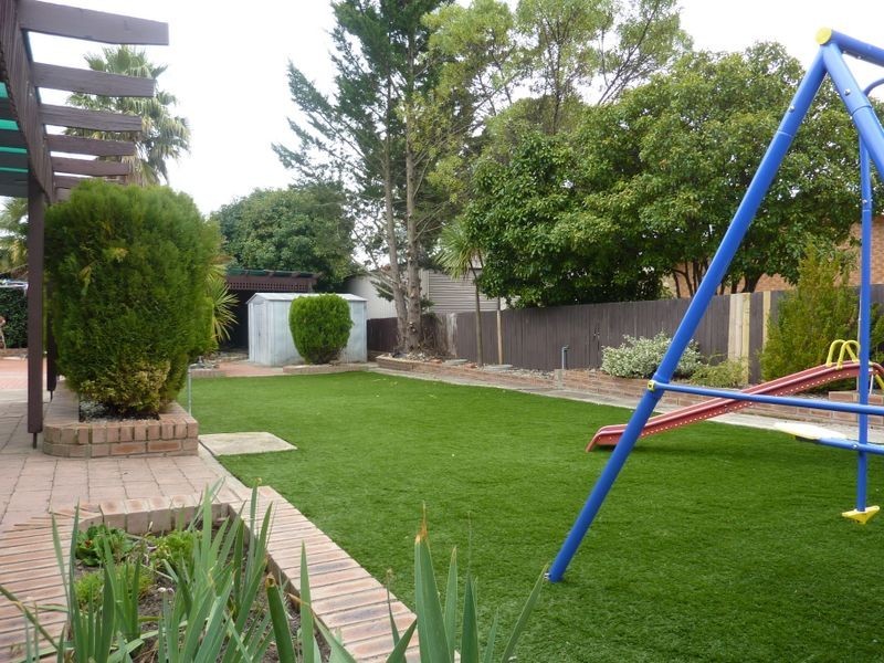 2 Emily Bulcock Crescent, Gilmore ACT 2905