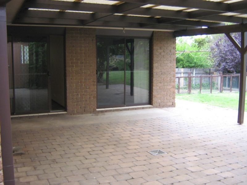 16 Stubbs Crescent, Theodore ACT 2905