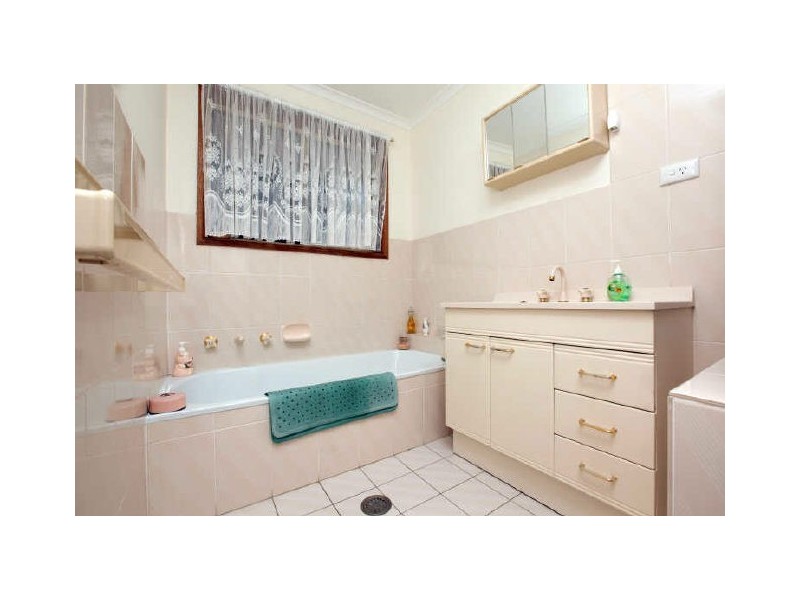 16 Abercrombie Circuit, Banks ACT 2906