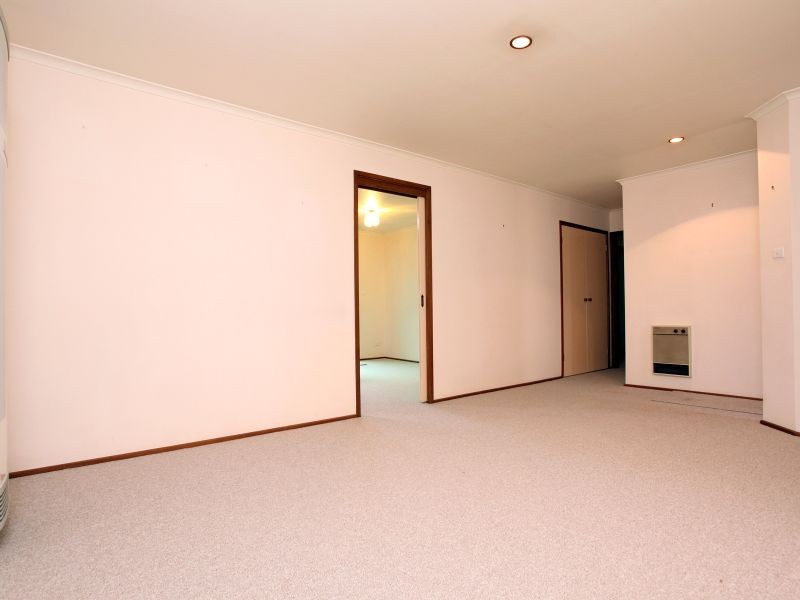 2 Werriwa Crescent, Isabella Plains ACT 2905