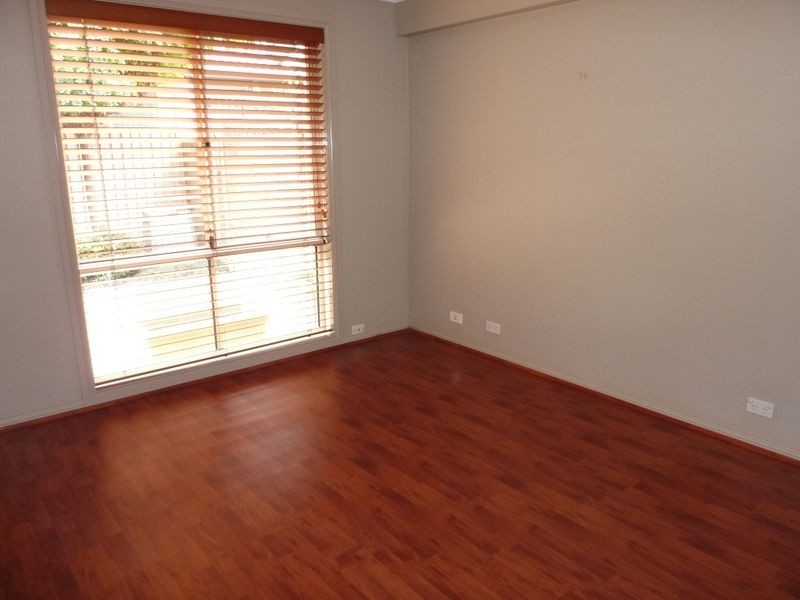 33/67 Barraclough Crescent, Monash ACT 2904