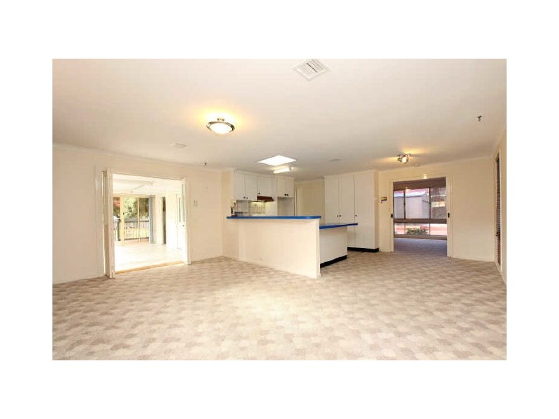 10 Mauger Place, Wanniassa ACT 2903