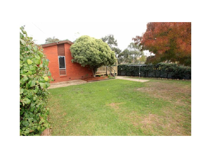 10 Mauger Place, Wanniassa ACT 2903