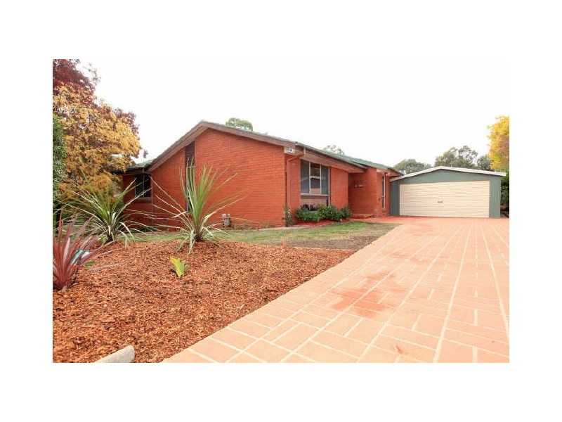 10 Mauger Place, Wanniassa ACT 2903