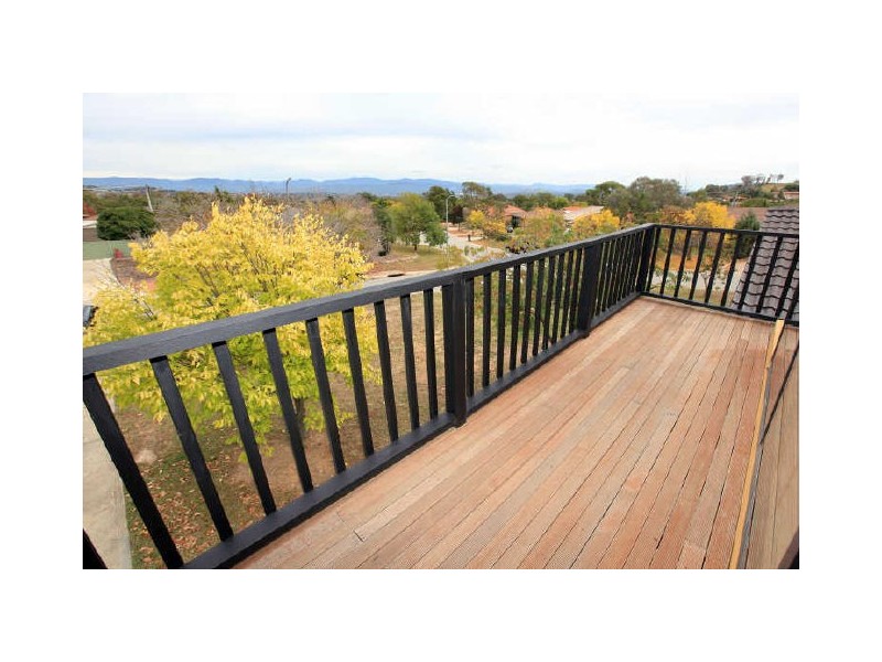 1 Golding Place, Chisholm ACT 2905