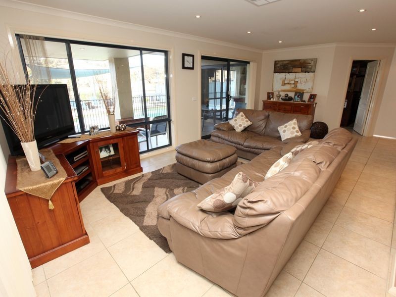 155 Barracks Flat Drive, Queanbeyan NSW 2620