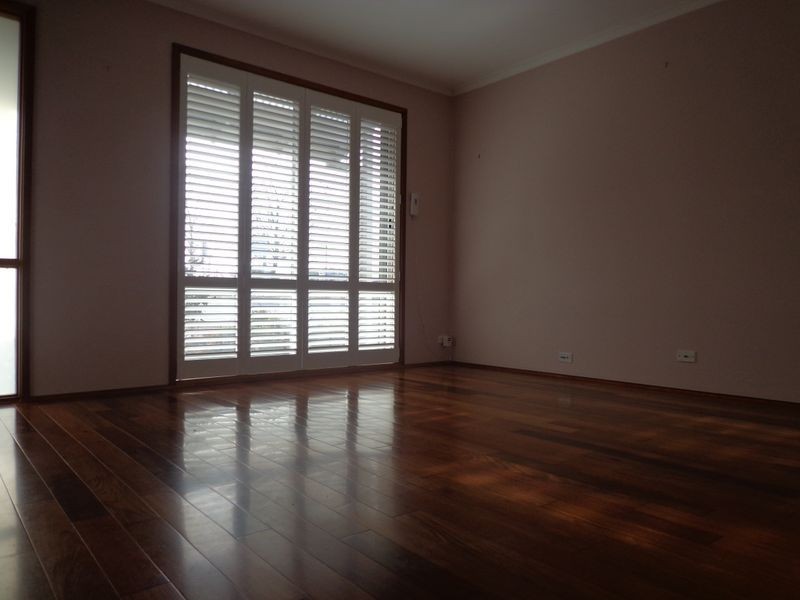 12 Midge Street, Gordon ACT 2906