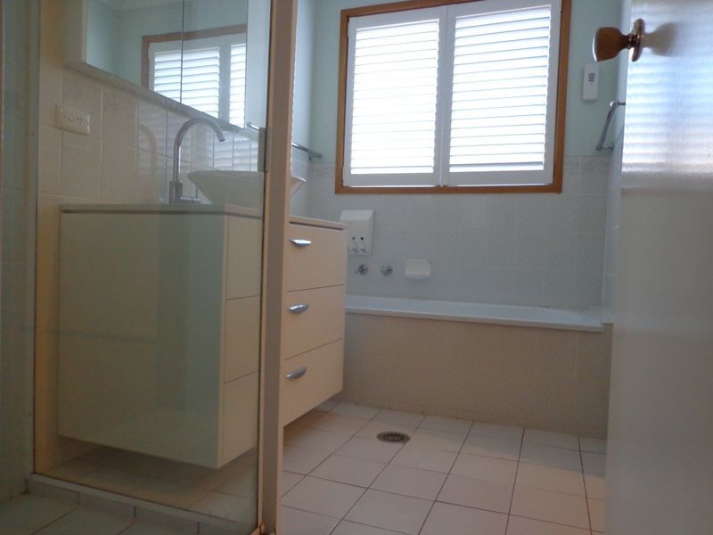 12 Midge Street, Gordon ACT 2906