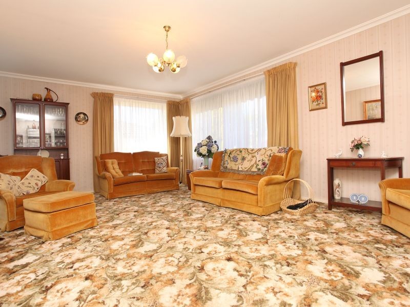 87 Munro Road, Queanbeyan NSW 2620