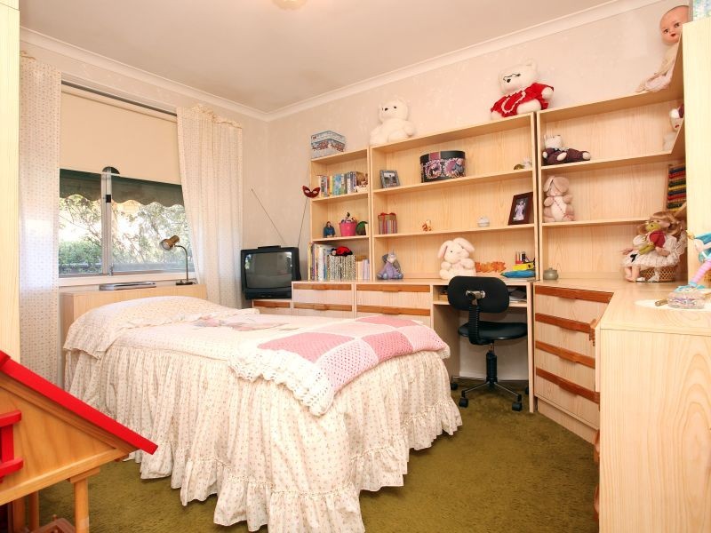 87 Munro Road, Queanbeyan NSW 2620