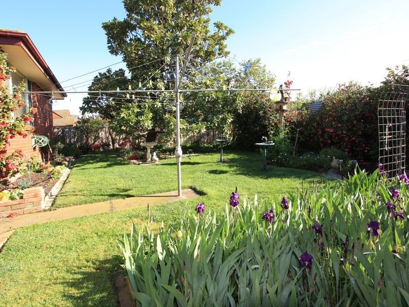 87 Munro Road, Queanbeyan NSW 2620