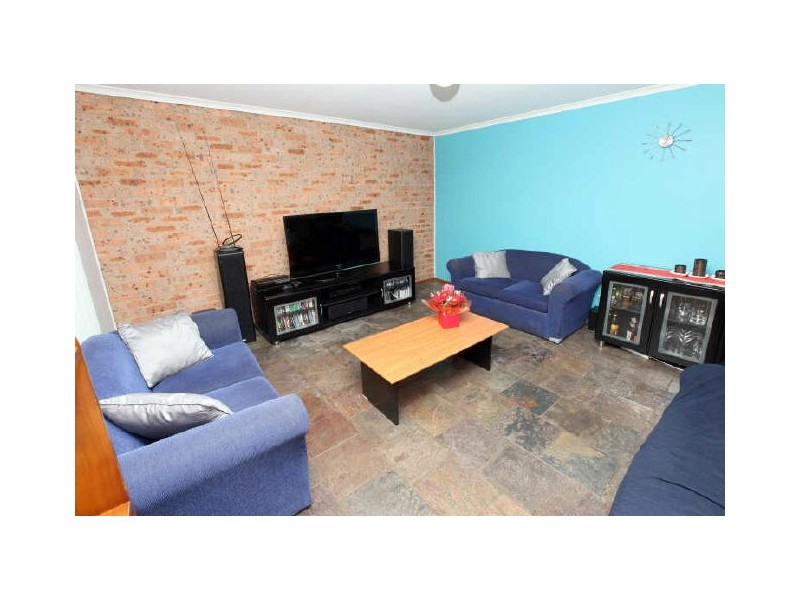 1/24 Beazley Crescent, Calwell ACT 2905