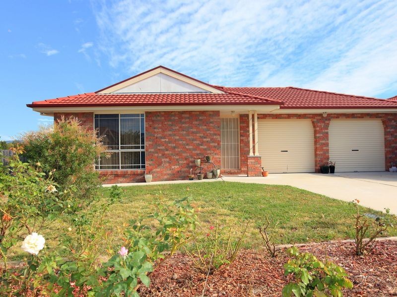 39 Oxenham Circuit, Gordon ACT 2906