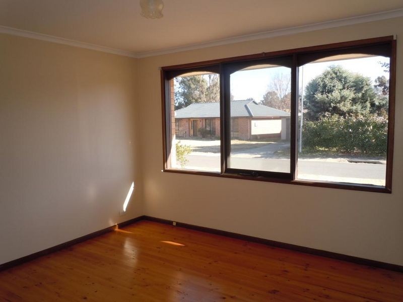 4 Ahern Place, Monash ACT 2904