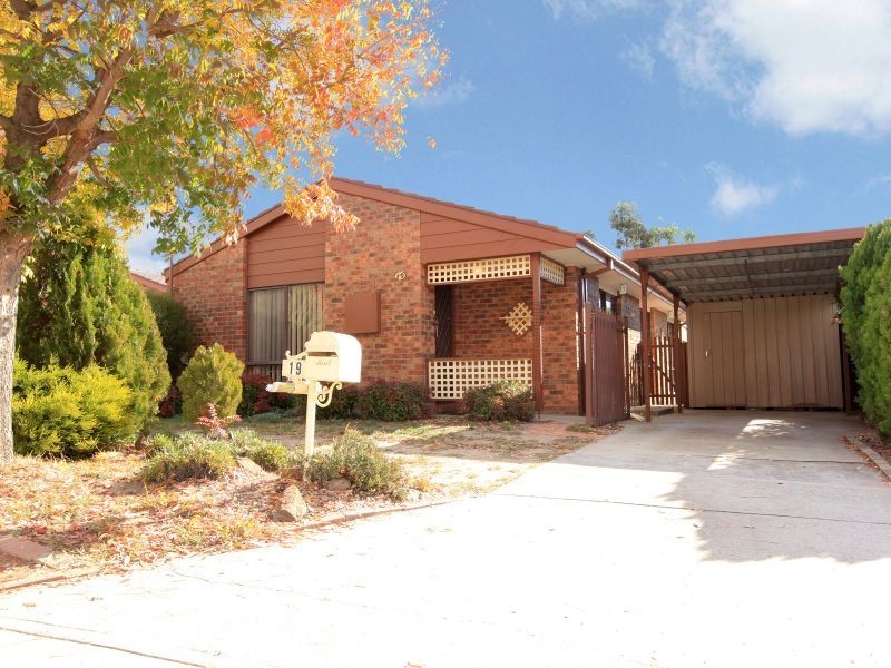 19 Tregear Close, Theodore ACT 2905