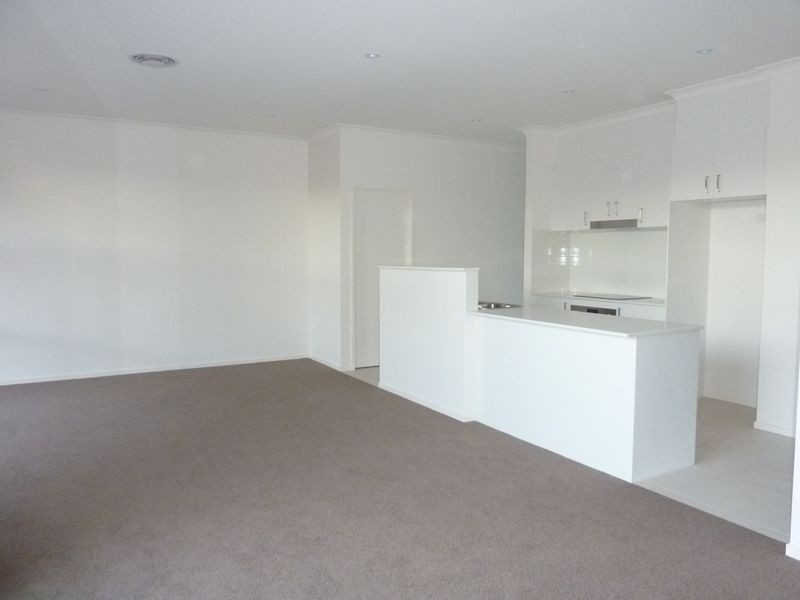 10/10 Helpmann Street, Bonython ACT 2905