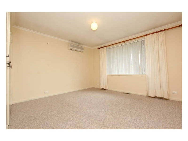 10 Ferrett Circuit, Kambah ACT 2902